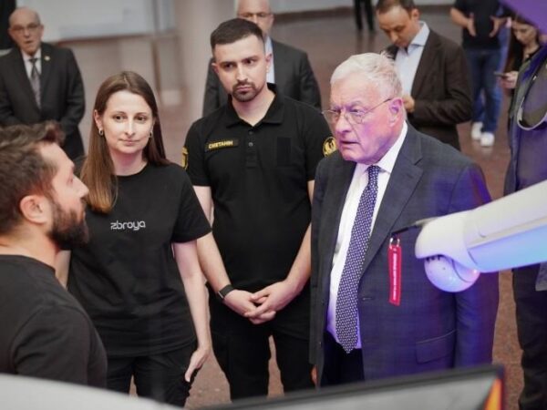 Новини України - Келлогу показали дрони українського виробництва