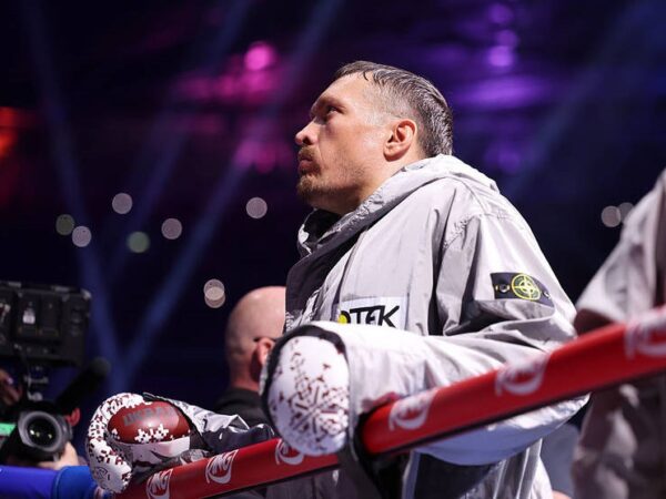 Новини спорту - Легендарний чемпіон назвав боксера, здатного здолати Усика