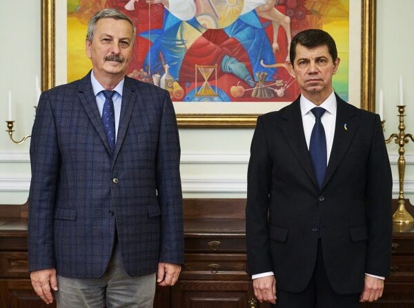 Новини України - МЗС України викликало посла Угорщини