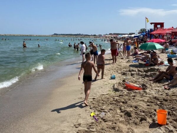 Новини світу - На румунському курорті знайшли уламок дрона - ЗМІ