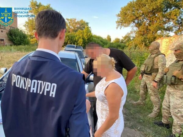 Новини України - На Вінниччині адвокат зі спільниками заволоділи паями померлих людей