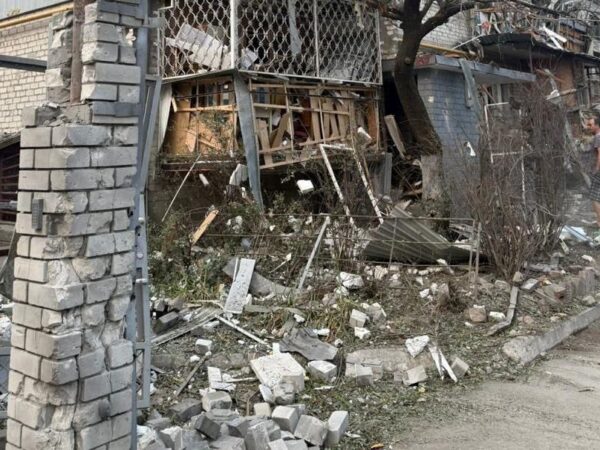 Новини України - Обстріли Донеччини: загинула дитина, 18 поранених