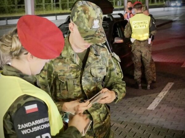 Новини світу - Польща відновила контроль на кордонах із Німеччиною та Литвою