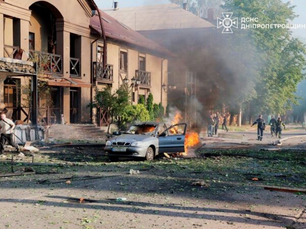 Новини України - Повторна атака на Кривий Ріг: ДСНС показала фото наслідків