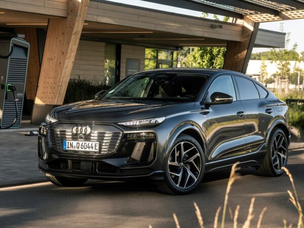 Авто новини - Представлено Audi Q6 та SQ6 Sportback e-tron