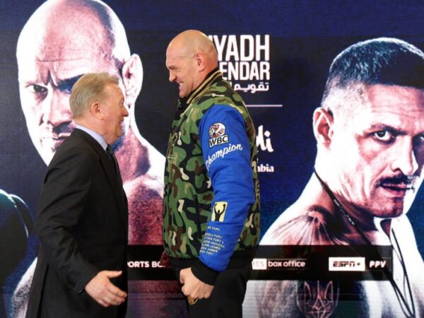 Новини спорту - Промоутер Ф’юрі проаналізував шанси на організацію трилогії з Усиком
