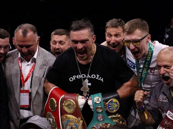 Новини спорту - Промоутер відзначив схожість Усика з великими чемпіонами минулого