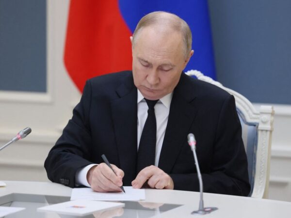 Новини світу - Путін офіційно дозволив найманців в російській армії