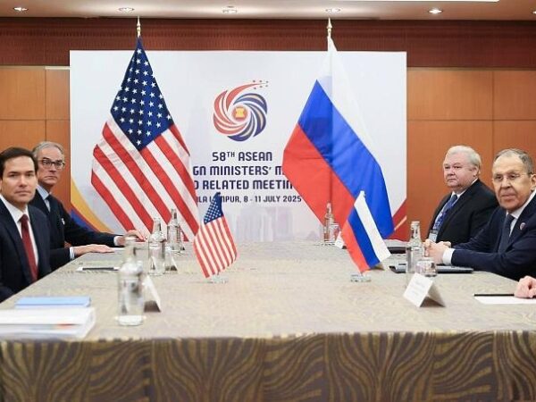 Новини світу - Росія пропонує "новий підхід" щодо України - Рубіо