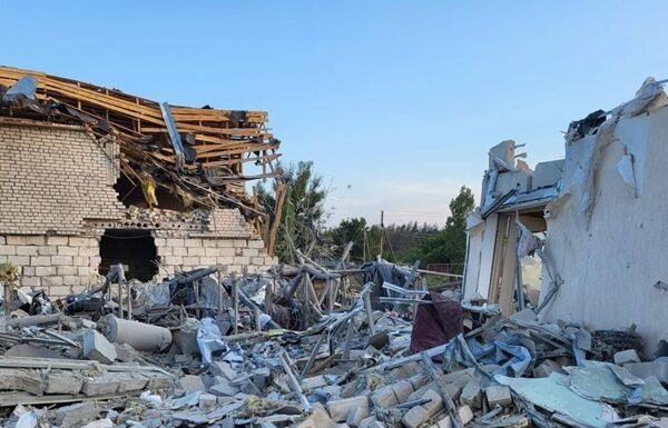 Новини України - Росіяни дронами атакували Ізюм: поранено двох людей