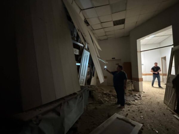 Новини України - Росіяни обстріляли лікарню в Херсоні: є поранені