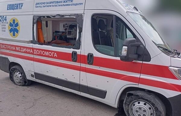 Новини України - Росіяни вдарили дроном по медикам і комунальникам у Херсоні: є жертва
