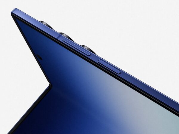 Технології - Samsung презентувала нові покоління гнучких смартфонів та смарт-годинників