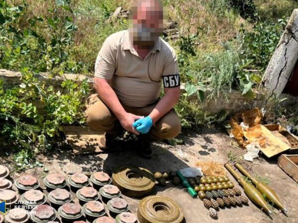 Новини України - СБУ затримала 15 торговців "трофейною" зброєю