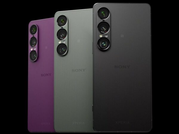 Технології - Sony тимчасово зупинила продажі флагманського смартфона Xperia