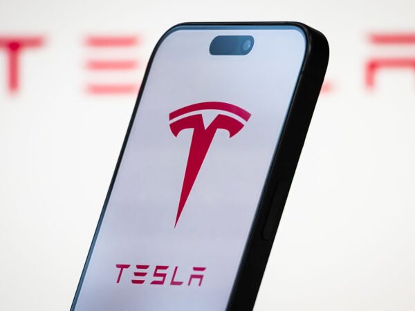 Новини бізнесу - Tesla замовила ШІ-чипи у Samsung на $16,5 млрд