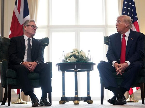 Новини світу - Трамп пояснив Стармеру, як йому перемогти на виборах популістів