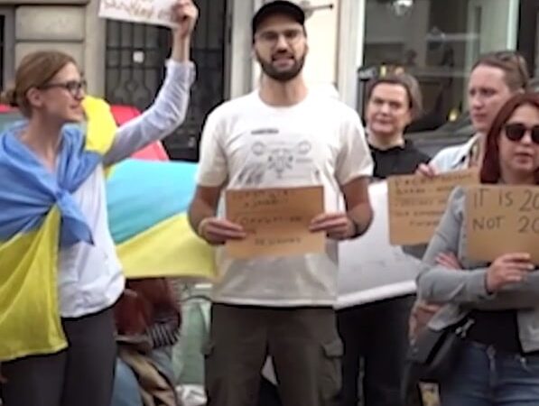 Новини України - У Брюсселі українці виявили солідарність із протестами в Україні