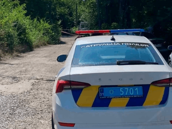 Новини України - У Кривому Розі чоловік ударив викруткою поліцейського та працівника ТЦК