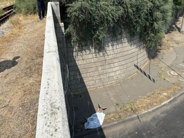 Новини України - У Миколаєві чоловік стрибнув з мосту, тікаючи від ТЦК