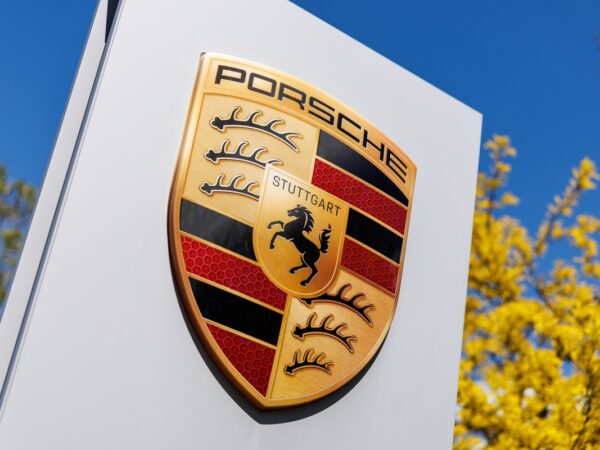 Авто новини - У Porsche впали глобальні продажі, найбільше у Китаї