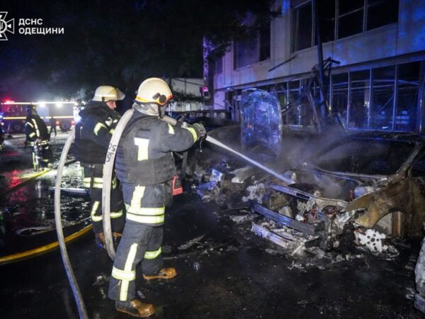 Новини України - Удар по Одесі: з'явилися фото наслідків атаки РФ