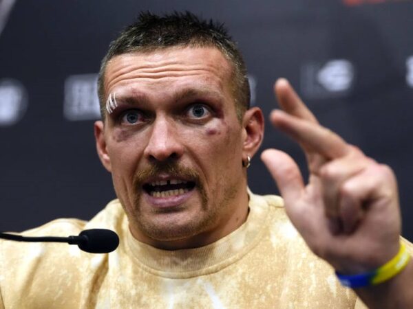 Новини спорту - Усик назвав ім'я спортсмена, якого вважає лідером світового боксу