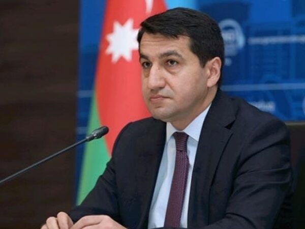 Новини політики - В Алієва відповіли, чи постачає Азербайджан зброю Україні