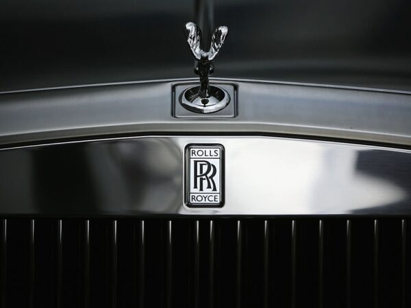 Новини бізнесу - В Росії зріс попит на люксові Rolls-Royce і Ferrari