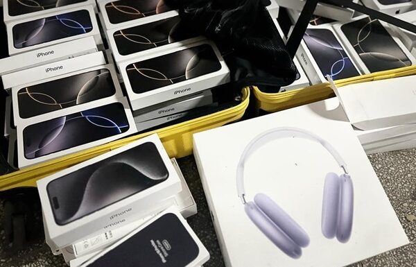 Новини України - В Україні викрили мережу контрабанди техніки Apple та EcoFlow