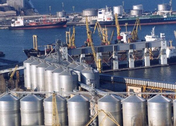 Новини бізнесу - "Відмова від нафти РФ": Угорщина прагне доступу до порту Одеси