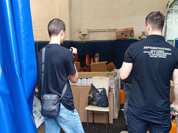 Новини України - Виробникам фальшивих пестицидів CORAGEN повідомили про підозру
