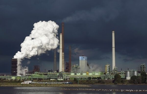 Новини світу - ЄС планує скоротити викиди парникових газів на 90% до 2040 року