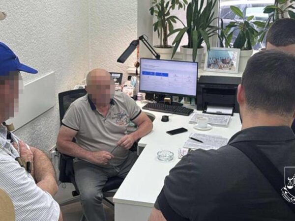 Новини Києва - За гроші оформлювали "інвалідність": у Києві затримано керівництво лікарні