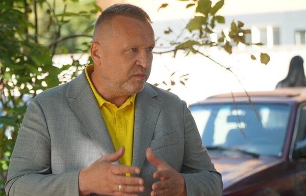 Новини України - Закупівля неякісного одягу для ЗСУ: до суду передано справу кума Гринкевича