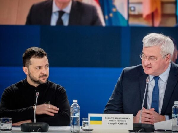 Новини України - Зеленський і Сибіга обговорили нових послів