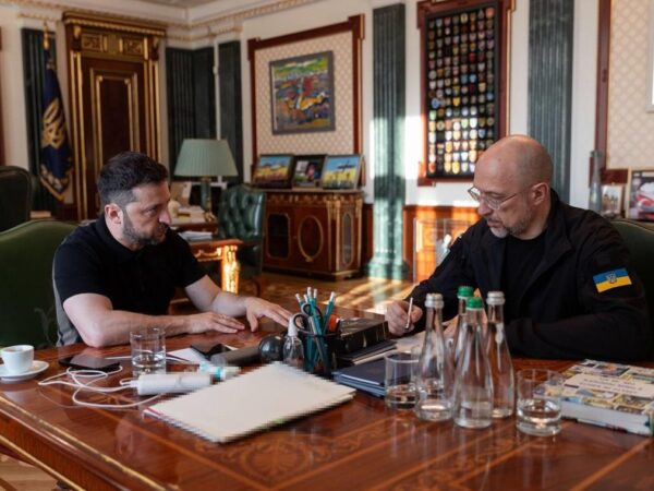 Новини України - Зеленський озвучив очікування від Міноборони