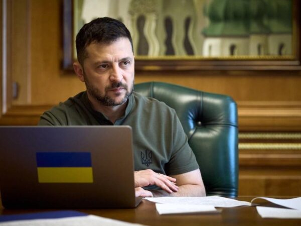 Новини України - Зеленський провів першу розмову з Навроцьким