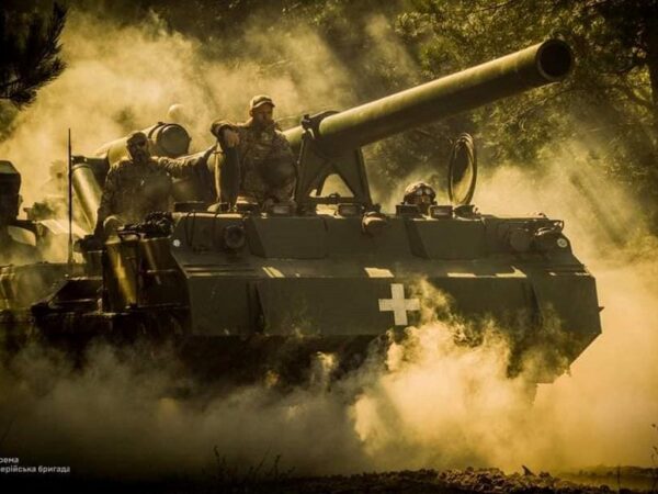 Новини України - Зеленський схвалив продовження воєнного стану