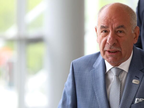 Новини політики - Атака на Закарпаття: президент Угорщини видалив з допису згадку про РФ