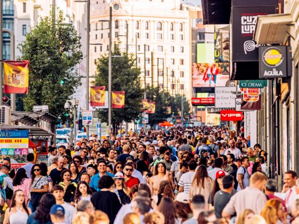Новини світу - Чисельність населення Іспанії сягнула нового історичного максимуму