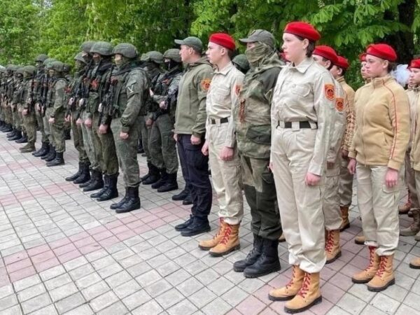 Новини світу - ГУР назвало росіян, що готують викрадених українських дітей для армії РФ