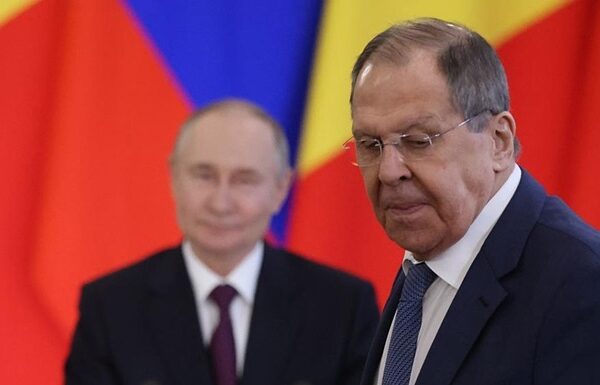 Новини світу - Лавров назвав вимогу для зустрічі Зеленський-Путін