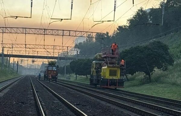 Новини України - Масований обстріл Вінниччини: низка поїздів затримується