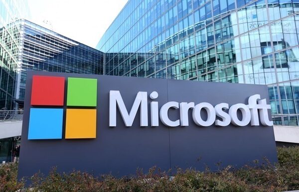 Технології - Microsoft пророкує кінець епохи миші та клавіатури