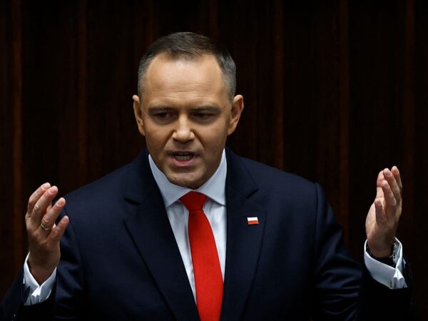 Новини світу - Навроцький анонсував зміну Конституції Польщі