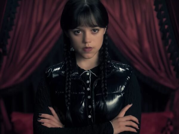 Новини культури - Netflix показав трейлер фіналу другого сезону "Венздей"