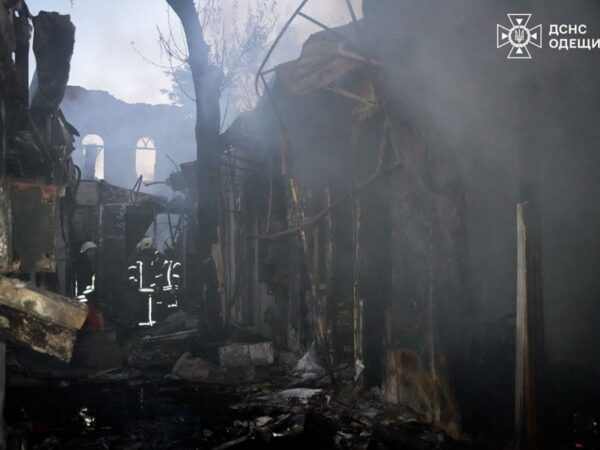 Новини України - Обстріл Одещини: горіли радіоринок і гуртожиток