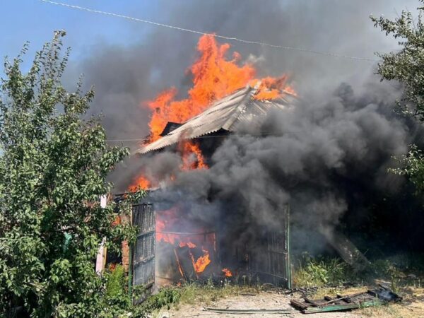 Новини України - Обстріли Донеччини: за добу три людини загинули й 19 поранені