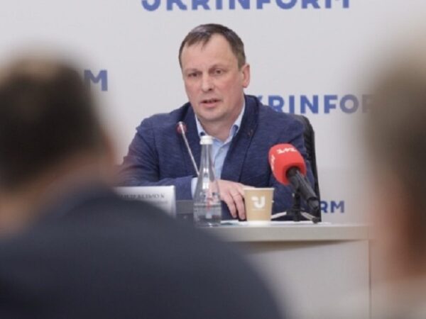 Новини України - Очільника Державіаслужби відсторонили від виконання обов’язків